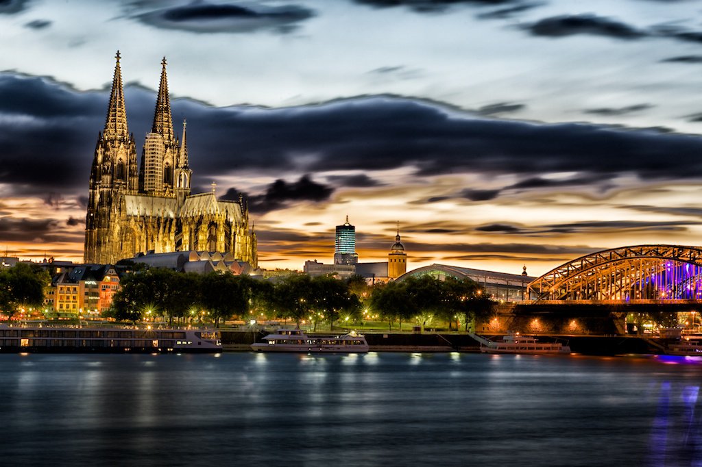 Köln by Night
